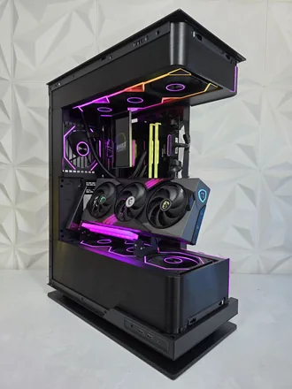 PC Gamer MSI Evolv X2 rosa RGB doble panel